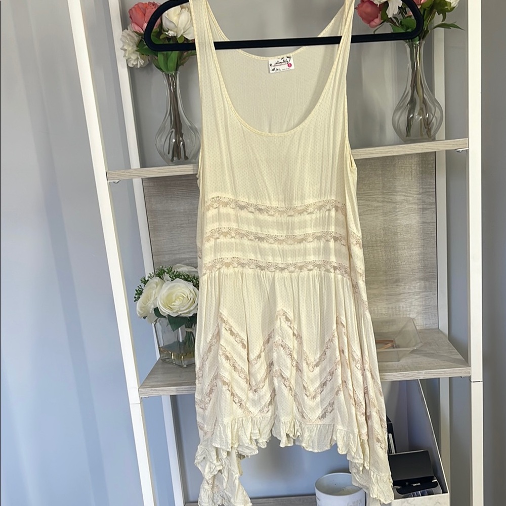 Free People Cream Sleeveless Lace-Trim Tunic